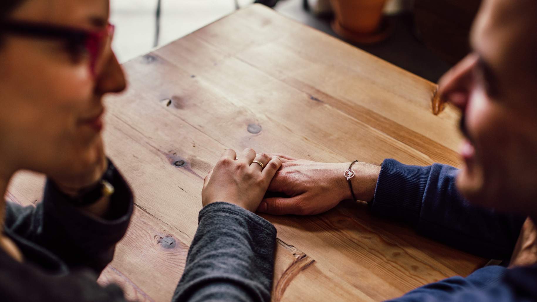 
                                    
                                        دعم مريض تشنج الوجه النصفي
                                    
                                